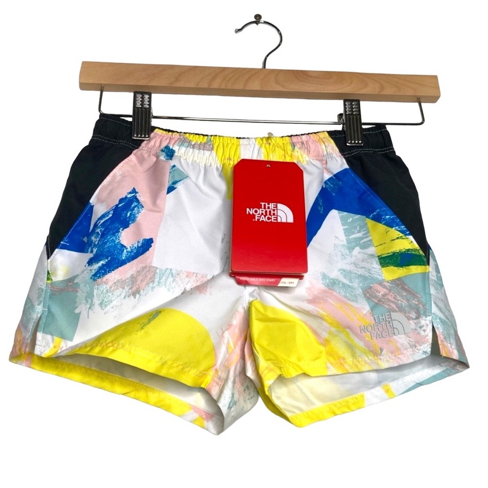 The North Face Class V Water Shorts Girls size 6 NWT